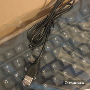 Never Used Mixie X6 USB Standard Corded Keyboard